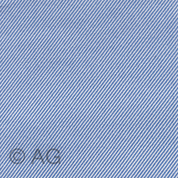 Herrenoberhemd - Maßanfertigung - Stoff: Twill, hellblau auf weiß (20G31/10)